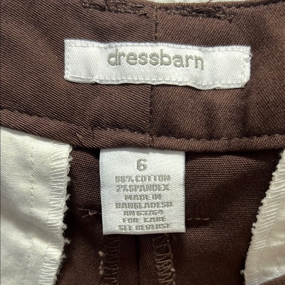 NWT Dress Barn Women’s 6 Brown Cropped Pants with Tassel Detail Belt - Picture 3 of 5